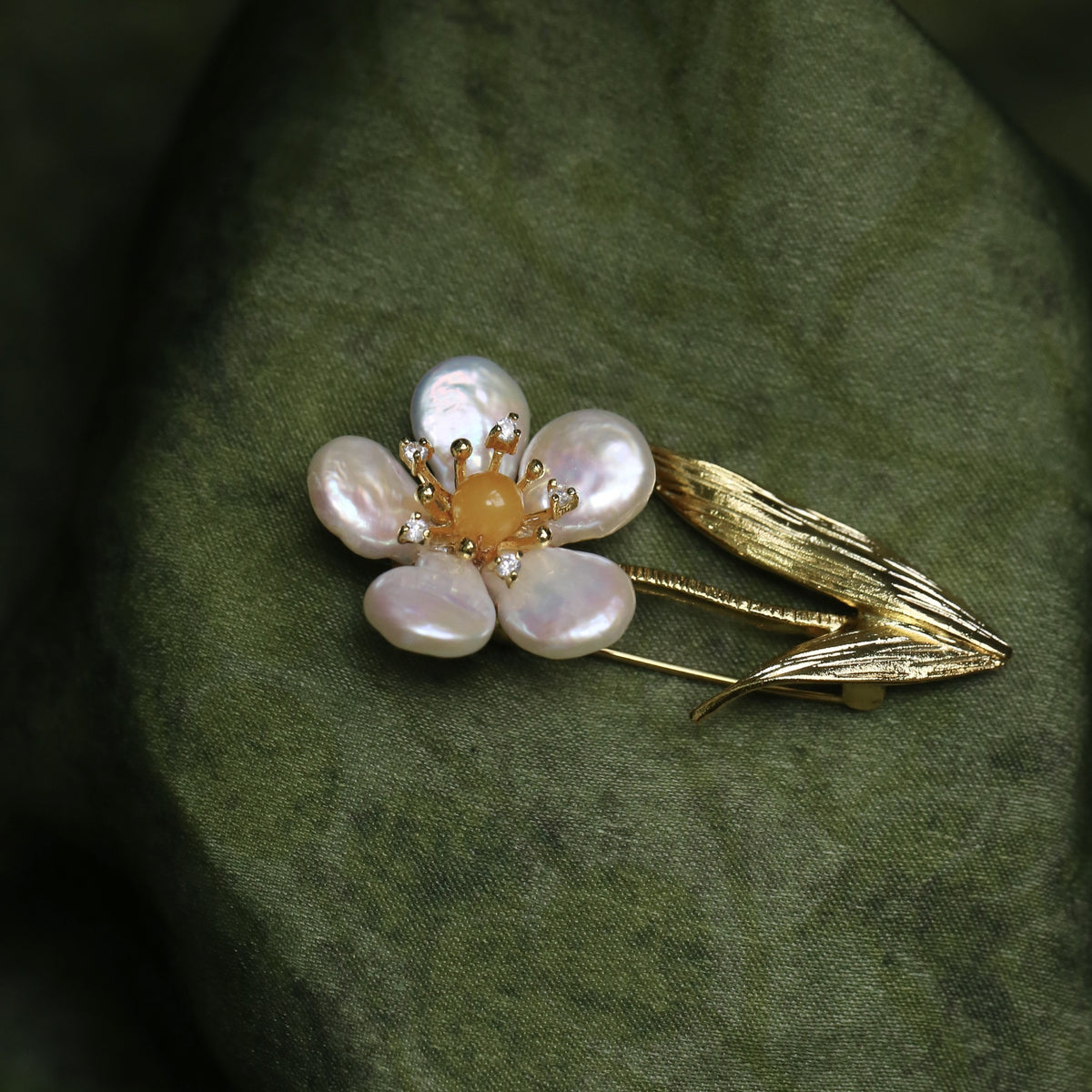 Morado Baroque Pearl Flower Brooch, Gold Plated Floral Lapel Pin, Multi-wear design