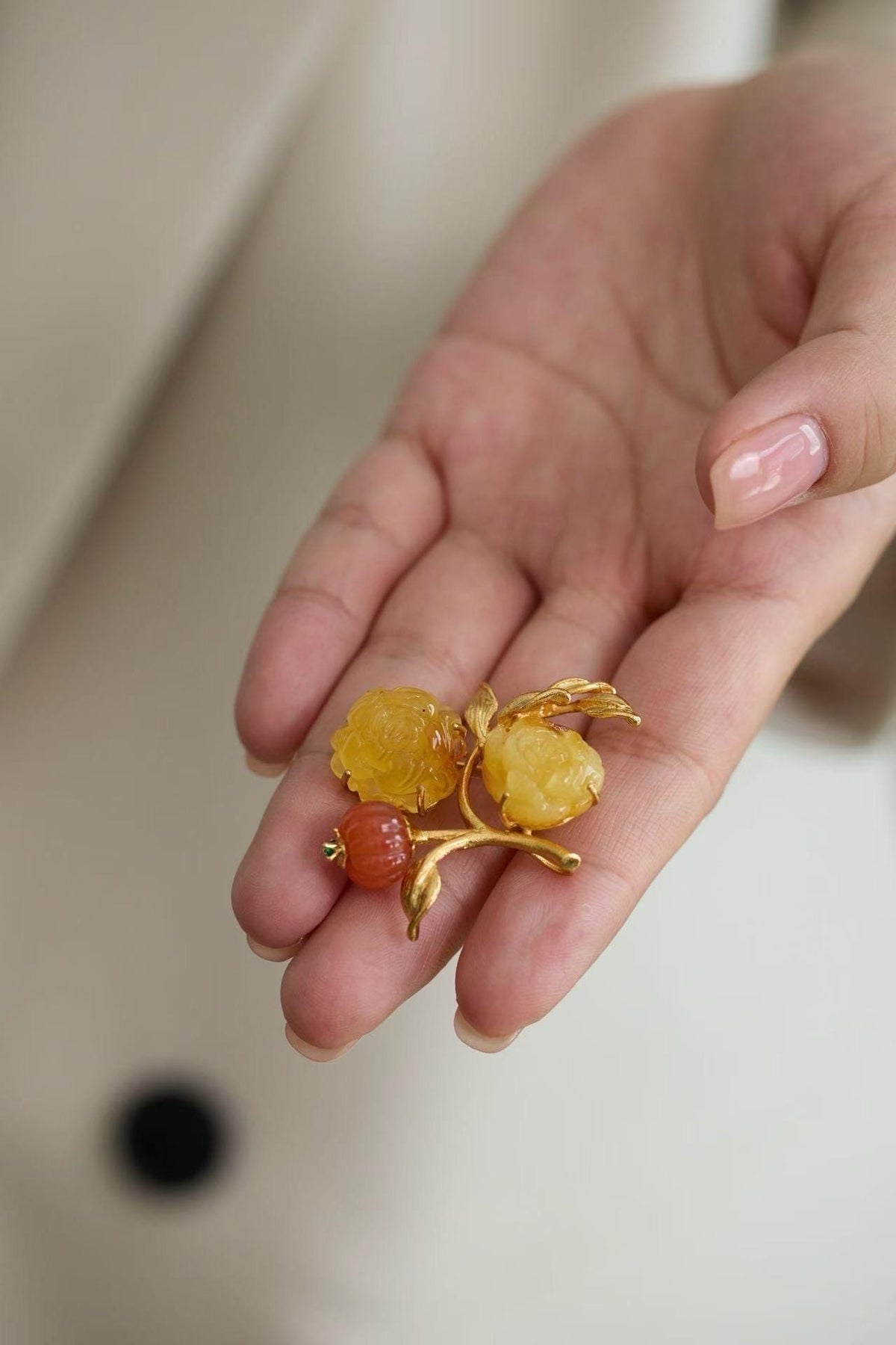 Morado Hand Carved Amber Flower Brooch • Gold Plated Silver, Botanical Art, Multi-wear design