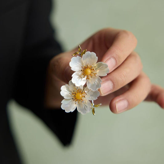 Morado copper-gilt twin-flower brooch adorned with amber, pearl, and mother-of-pearl • Multi-wear design