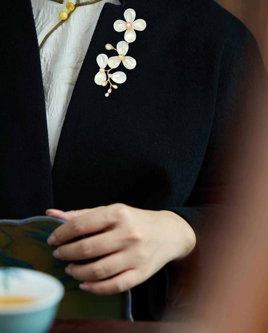 Morado copper-gilt vanilla flower brooch, inlaid with mother-of-pearl and pearls • Multi-wear design