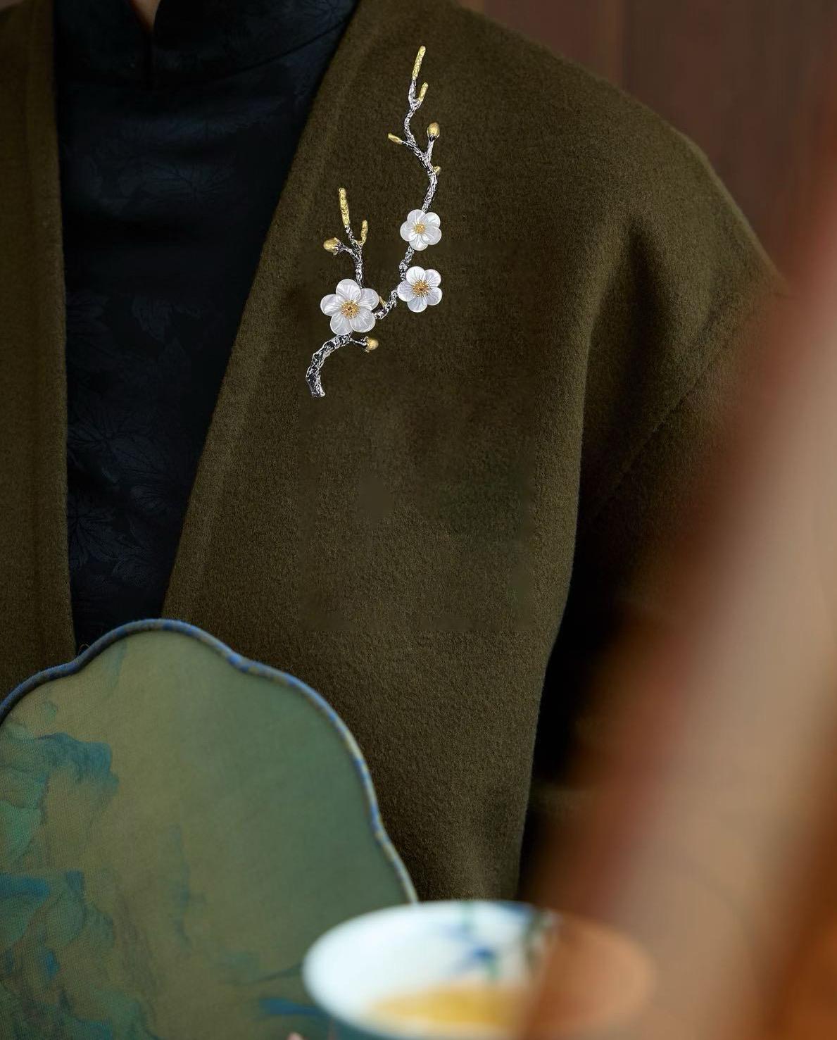 Morado Black Gold Branch Brooch • Gilt Copper, Mother of Pearl Flower
