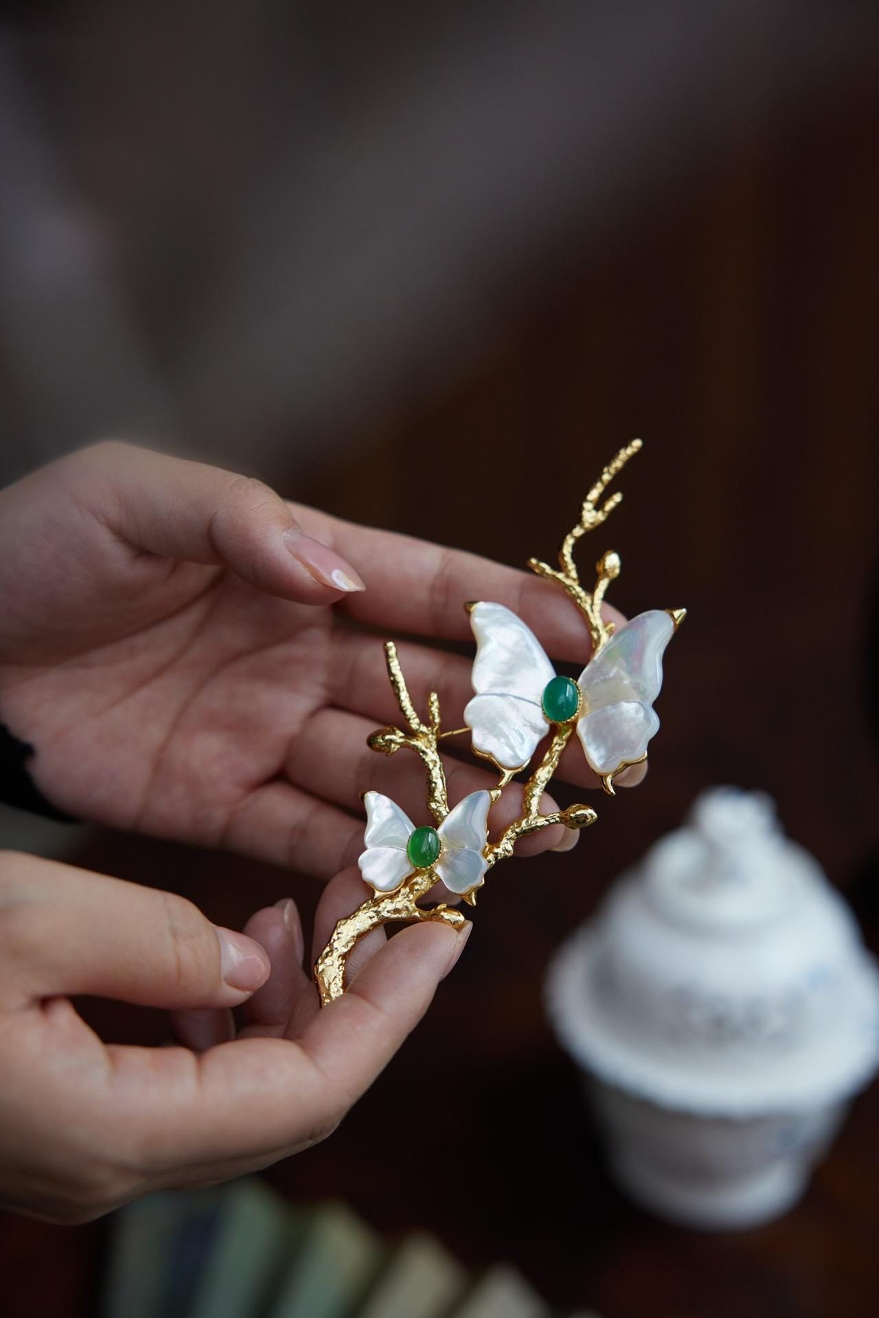 Morado Gold-Plated Butterfly Copper Brooch, Handmade Iridescent Mother-of-Pearl Pin