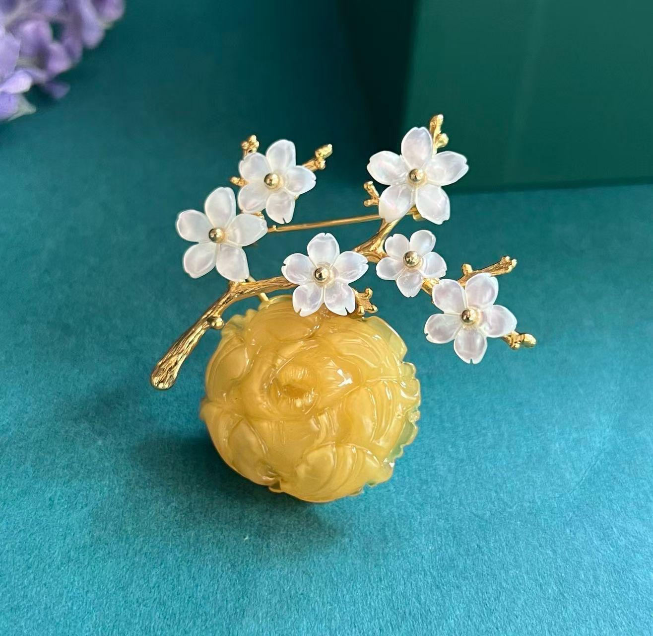 Morado Amber Rose Brooch with Mother of Pearl Blossoms, Handmade 925 Silver Jewelry