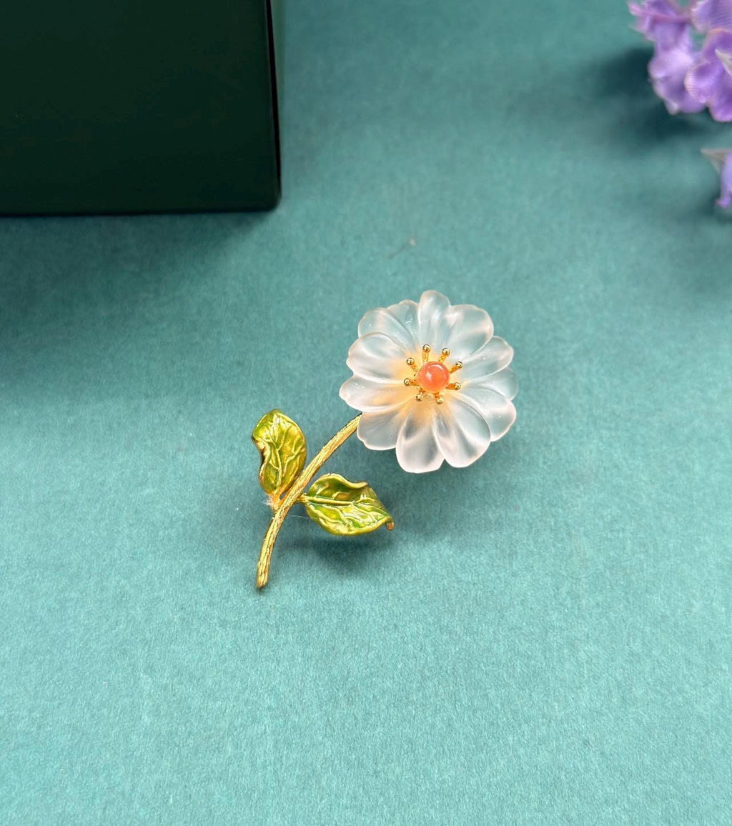 Morado White Quartz Daisy Magnet Brooch, Gold-Plated Copper Flower Pin