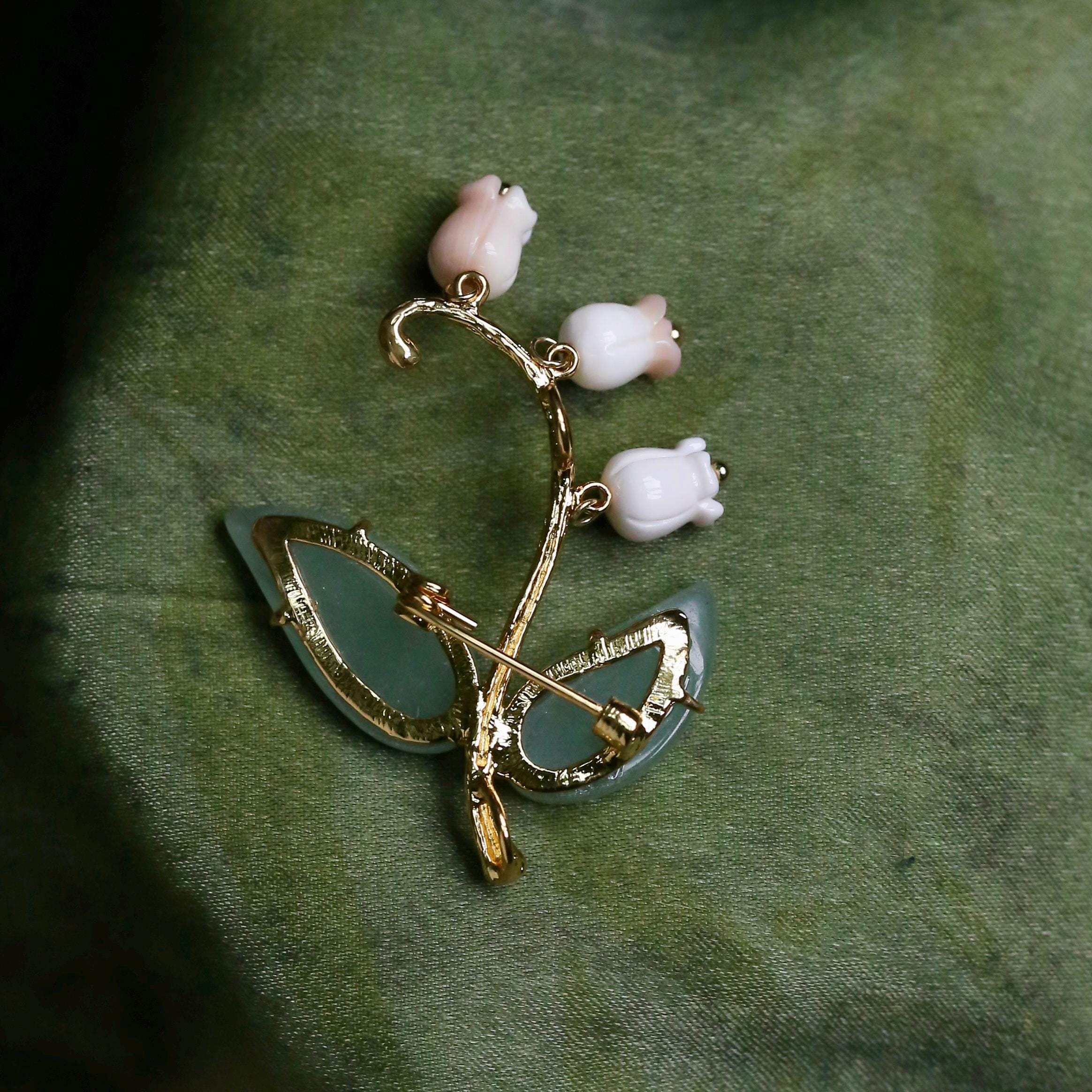 Morado Jade & Conch Shell Brooch, Ocean Guardian Amulet, Multi-wear design