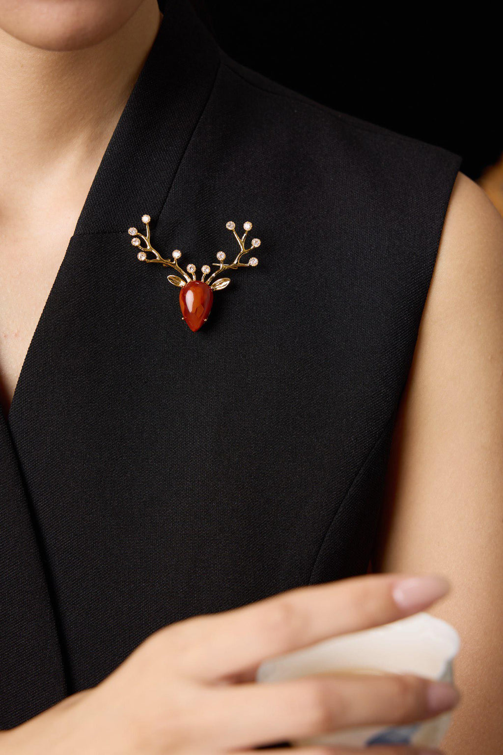 Morado Red Agate Deer Brooch, Gold Plated Silver Animal Pin, Vintage Antler Brooch
