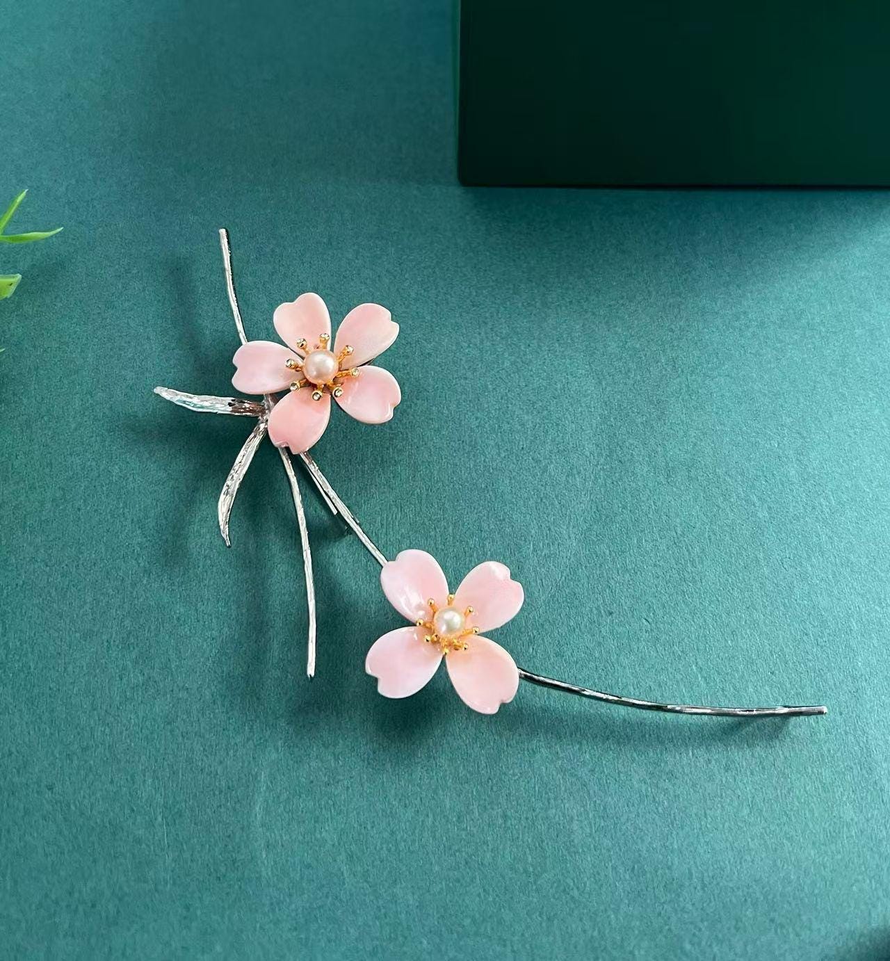 Morado Copper-Gilt Cherry Blossom Brooch • Pink Emperor Shell & Pearl