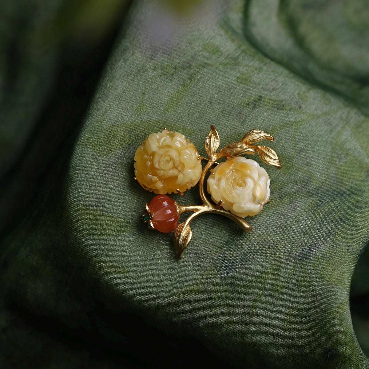 Morado Hand Carved Amber Flower Brooch, Gold Plated Silver Botanical Art pin, Multi-wear design