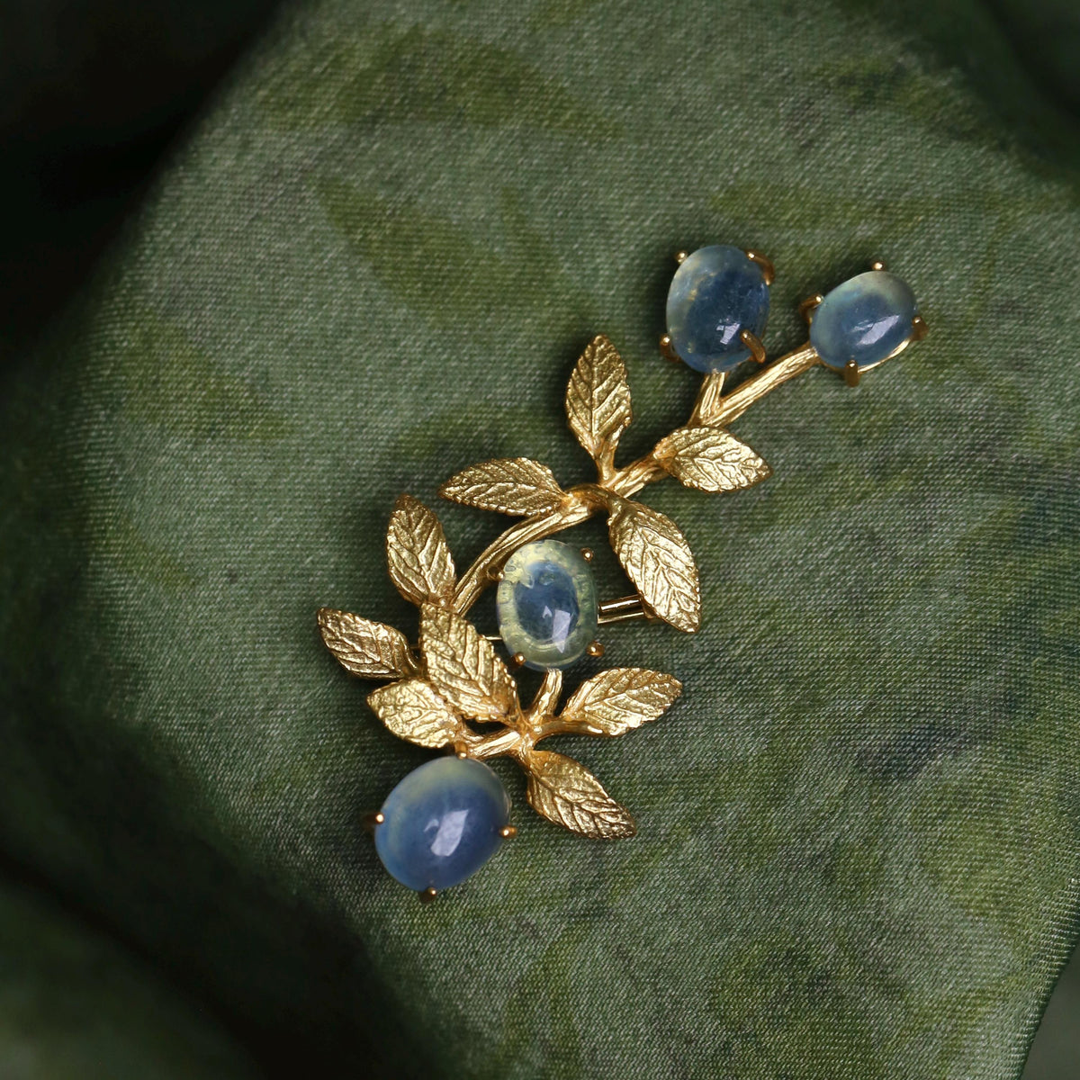 Morado Aquamarine Gold-Plated Botanical Silver Pin, Handmade Natural Gemstone Multi-wear pin